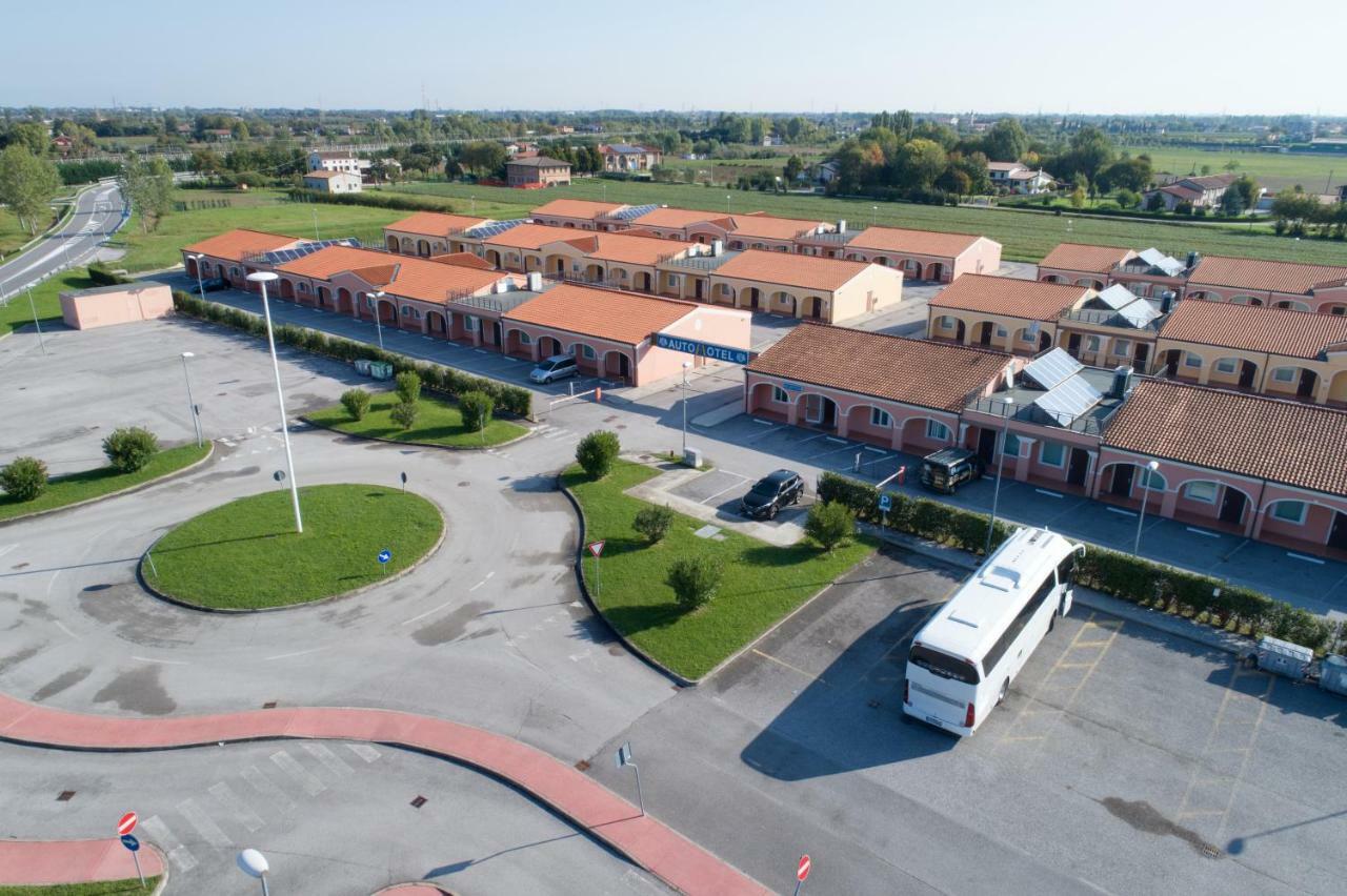 Autohotel Venezia Mirano Buitenkant foto